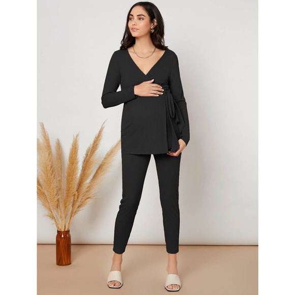 Maternity Wrap Tie Side Top Pants Set - Picture 4 of 4